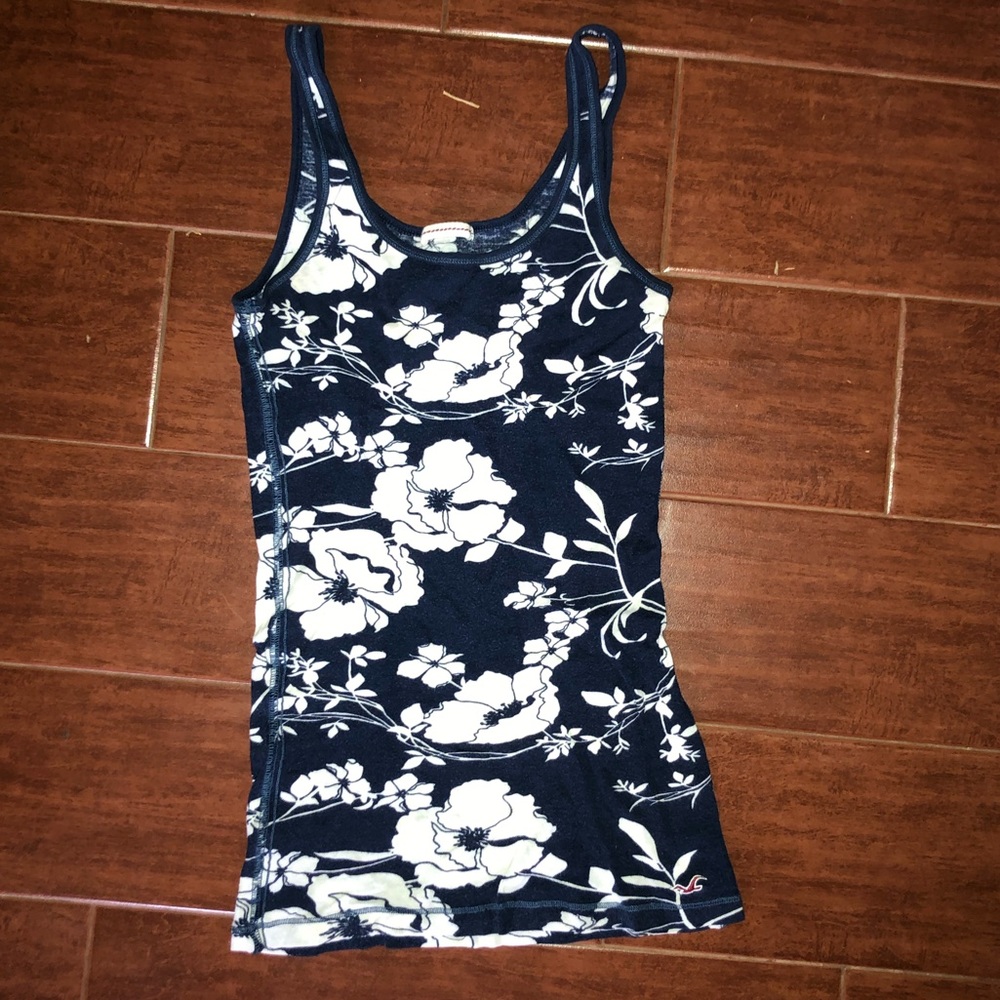 Hollister tank top!